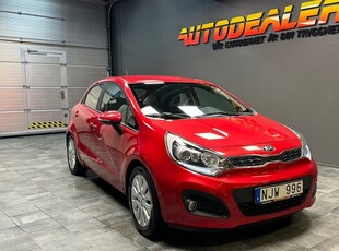 Kia Rio5-dörrar 1.2 CVVT GLS Euro 5 2014, Halvkombi