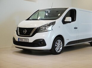 Nissan NV3001.6 dCi L2H1 Dragkrok 3-Sits 2017, Minibuss