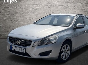 Volvo V60D2 S S Momentum 2013, Kombi