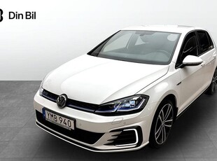 Volkswagen GolfGTE DSG DRAG VÄRMARE PLUSPKT 2018, Halvkombi