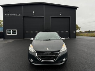 Peugeot 208 5-dörrar 1.2 VTi Euro 5/PANOTAK/NYBES