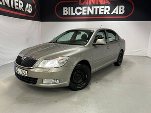 Skoda Octavia Sedan 1.6 TDI 1 ägare Drag PDC Låg års SoV