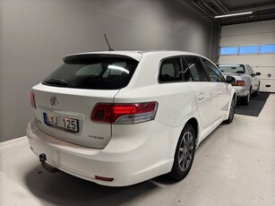 Toyota Avensis Kombi 1.8 147hk Valvematic Farthållare Drag