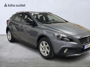 Volvo V40 Cross Country D2 Momentum Farthåll PDC Värmare BT