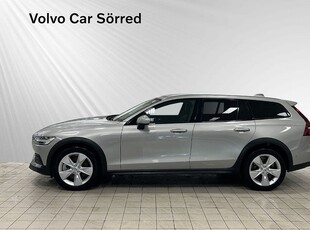 Volvo V60 Cross Country B4 AWD Diesel Core