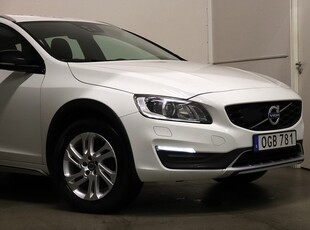 Volvo V60 Cross Country D3 Momentum BLIS|Drag |P-sensor| VOC