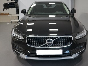 Volvo V90 Cross Country B5 AWD Ultimate Rabattkampanj