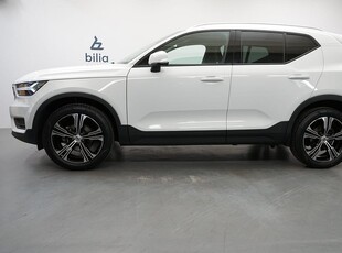 Volvo XC40 T2 FWD Momentum, On Call