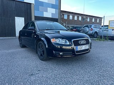 Audi A4 Sedan 2.0 TDI Multitronic Comfort 140hk