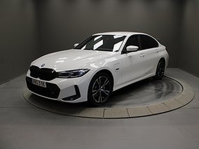 BMW 330e xDrive Sedan / M Sport / Innovation / Comfort Paket