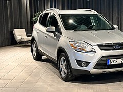 Ford Kuga Titanium 2.0 TD AWD Vinterhjul/dragkrok