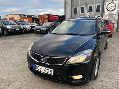 Kia CEED KIA CEED 1,6 CRDI ECO SW DARG M-VÄR.. 128HK