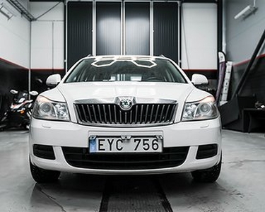 Skoda Octavia Kombi 1.6 TDI 4x4|hemlev|garanti|finans