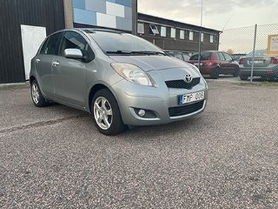 Toyota Yaris 5-dörrar 1.33 Dual VVT-i Euro 5 Besiktigad