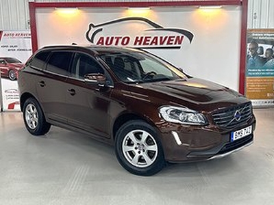 Volvo XC60 D4/AWD/Momentum/Pano/Navi/Blis/D-Supp/D-Alert/P-Värmare/