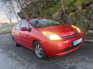 Toyota Prius 1.5 VVT-i + 3CM CVT Euro 4