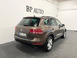 Volkswagen Touareg 3.0 V6 TDI 4Motion TipTronic Base SE UTR