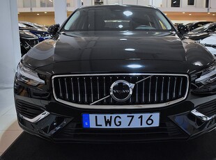 Volvo V60 Recharge T6 AWD Momentum Navi Drag BLIS Euro 6