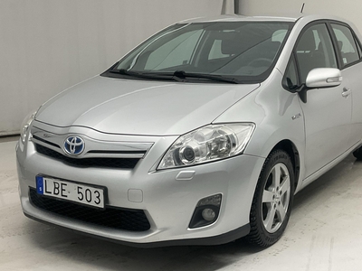 Toyota Auris 1.8 HSD 5dr (99hk)