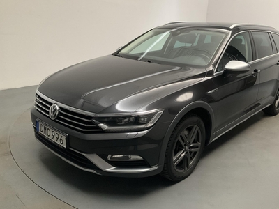 VW Passat Alltrack 2.0 TDI Sportscombi 4MOTION (240hk)