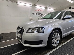 Audi A31.6 TDI Man 2010 A-traktor , Halvkombi