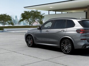 BMW X5 xDrive50e M Sport Pro Innovation Drag DA Pro H K