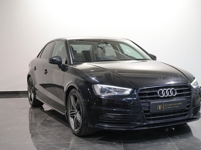 Audi A3 2.0 TDI 184HK QUATTRO S TRONIC B&O SV-SÅLD SVARTOPTIK