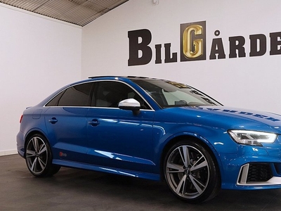 Audi RS3Sedan 2.5 TFSI quattro Sv-Såld SE SPEC Panorama 2018, Halvkombi