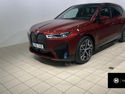 BMW iXxDrive50 Sportpaket Innovation Exclusive Comfort Drag Harman Kar 2023, SUV