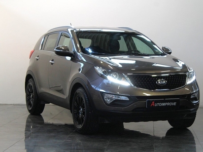 Kia Sportage 1.6 GDI 135HK NYSERVAD DRAG LÅGMIL VÄLSKÖTT