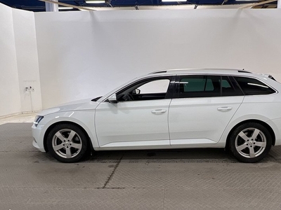 Skoda Superb2.0 TDI 4x4 Business D-Värm B-Kamera Drag 2017, Kombi