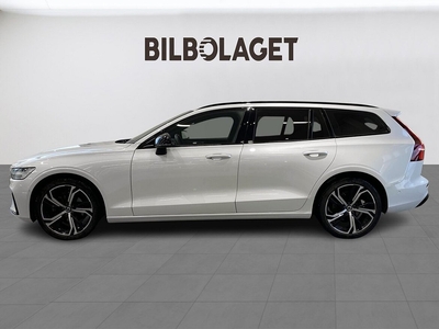 Volvo V60 B4 Diesel Plus Dark / Dragkrok / 360-kamera