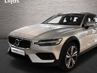 Volvo V60Cross Country B4 AWD Diesel Adv SE 2021, Kombi