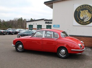 Jaguar Mark 2 Daimler V8 250, helt körklar, mkt trevlig bil!