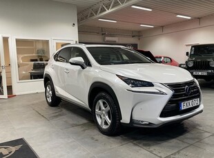 Lexus NX300h AWD 2.5 AWD E-CVT Executive Luxury 2015, SUV