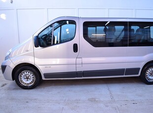 Nissan PrimastarKombi 2.0 dCi 9-Sits Dragkrok 1 ägare 2013, Minibuss