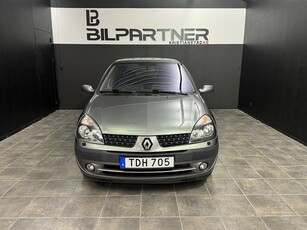 Renault Clio 5-dörrars Halvkombi 1.6