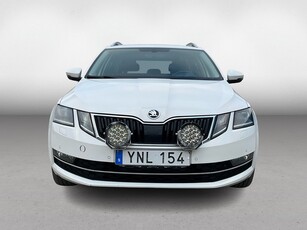 Skoda Octavia Kombi 2.0 TDI 4x4 Premium Backkamera GPS Drag