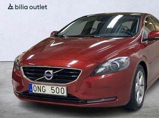 Volvo V40D2 Your Momentum Panorama P-värm PDC 2014, Kombi