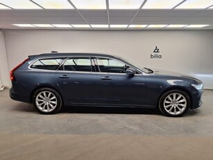 Volvo V90 B4 Bensin Momentum Advanced Edition