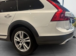 Volvo V90 Cross Country