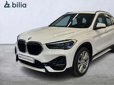 BMW X1xDrive25e Aut Sport Line Head-Up Navi Rattvärme Drag 2021, SUV