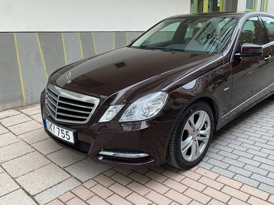 Mercedes E220Benz E 220 CDI BlueEFFICIENCY 5G-Tronic Avantgarde 2011, Sedan