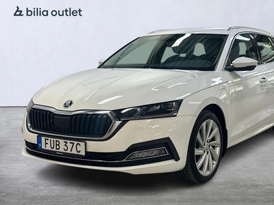 Skoda OctaviaiV Plug-in Hybrid Carplay P-sensor 2021, Kombi