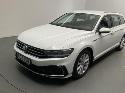 VW Passat 1.4 GTE Sportscombi (218hk)