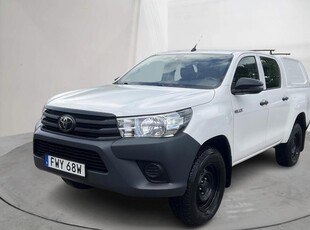 Toyota Hilux 2.4 D 4WD (150hk)