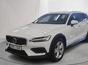 Volvo V60 B4 Cross Country AWD Mildhybrid, Diesel (197hk)