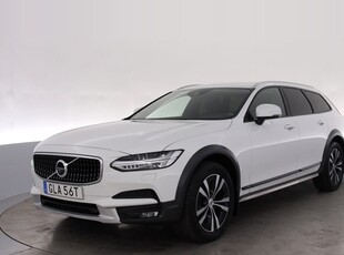 Volvo V90 Cross Country