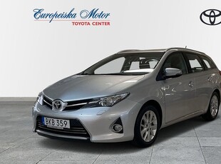 Toyota Auris1.6 TS EXECUTIVE V-HJUL DRAG Helgklipp 2013, Halvkombi