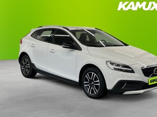 Volvo V40Cross Country T3 Momentum Navi PDC 2018, Kombi